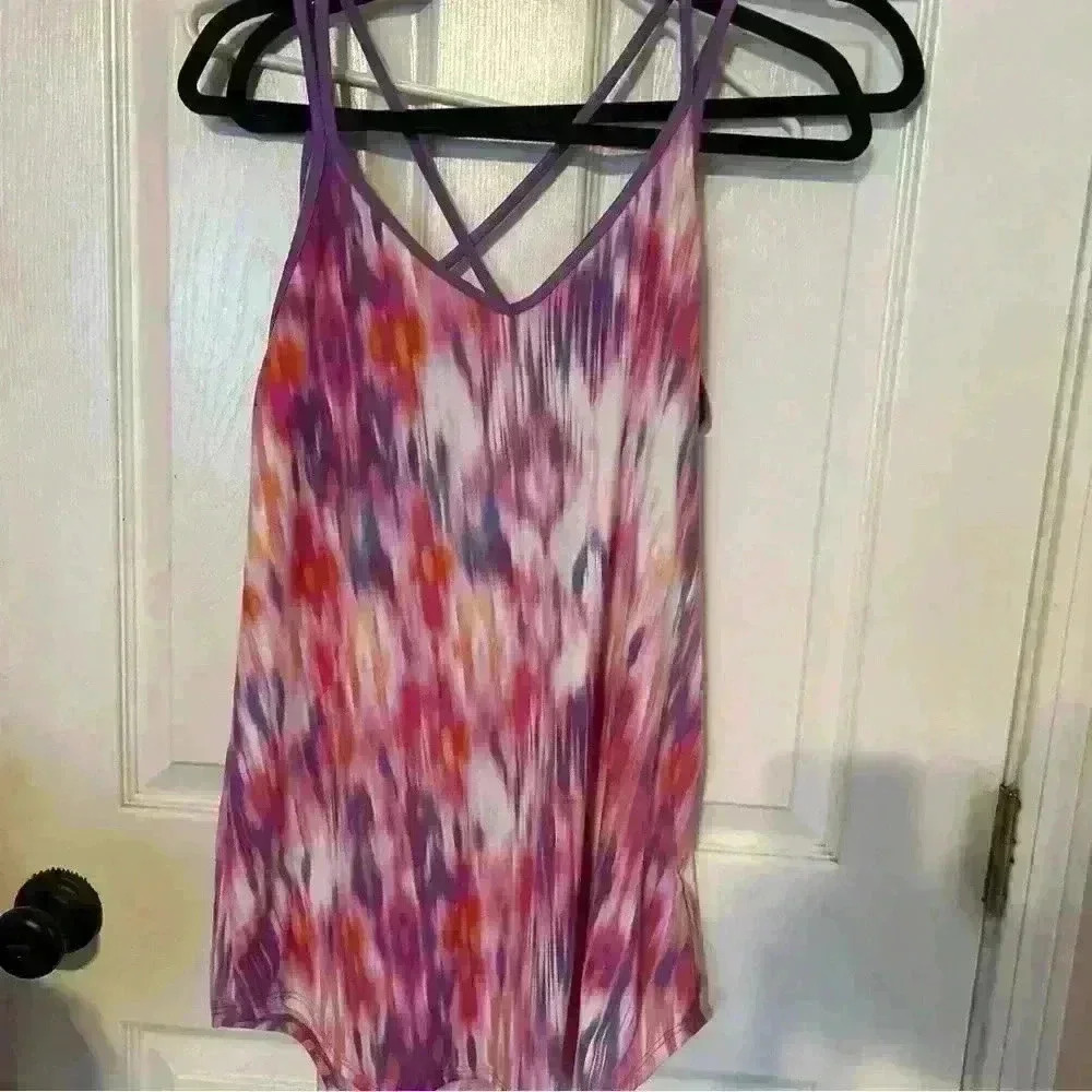 LuLaRoe Daniella‎ cross tank. Pink small NWT